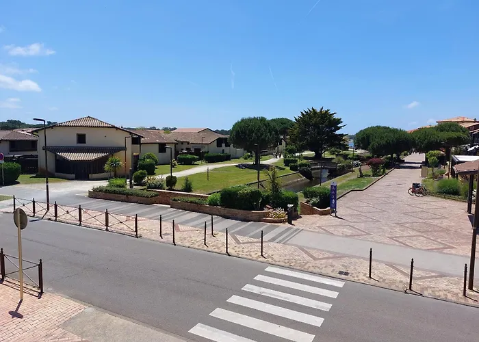 T2 Au Centre De Vieux-boucau Avec Parking Prive, Proche Des Plages - Fr-1-239-1136 * 布科·莱斯白老城